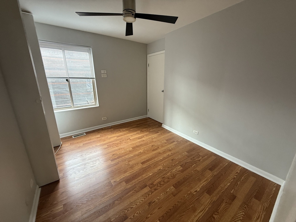 744 W Gordon Terrace - Photo 8