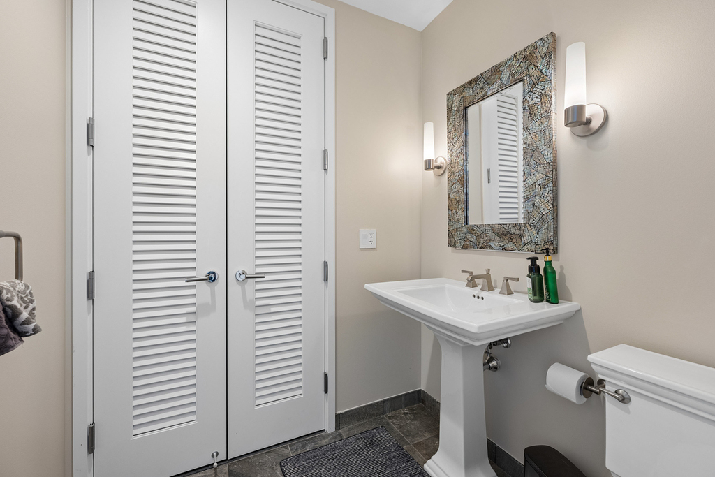 401 N Wabash Avenue - Photo 13