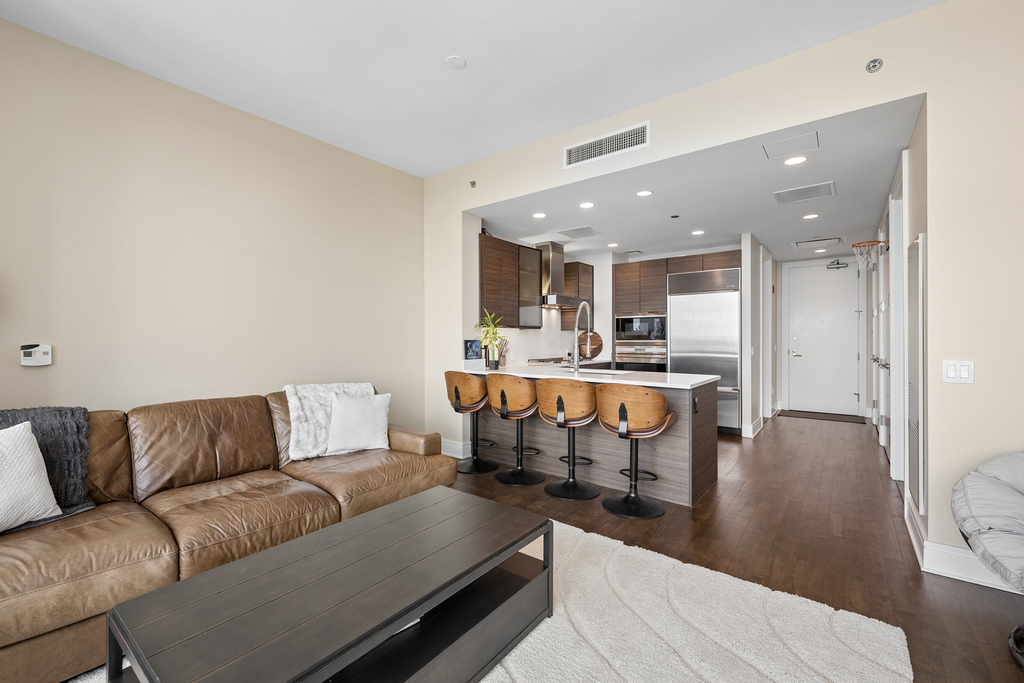 401 N Wabash Avenue - Photo 5