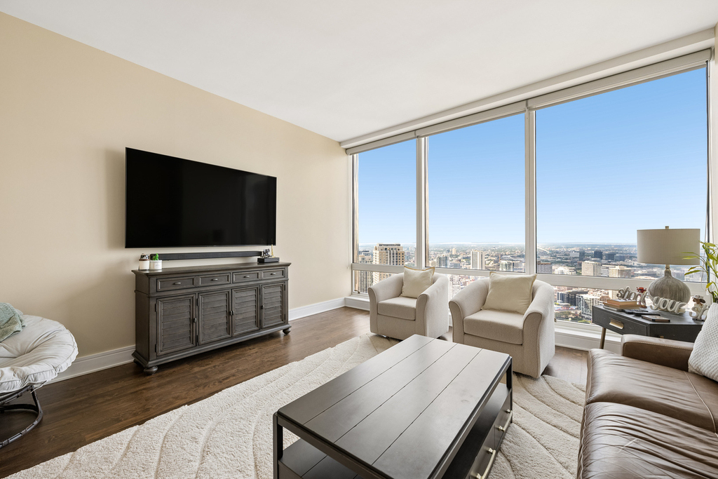 401 N Wabash Avenue - Photo 3