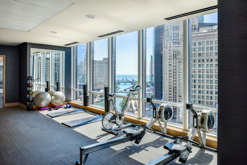 401 N Wabash Avenue - Photo 18