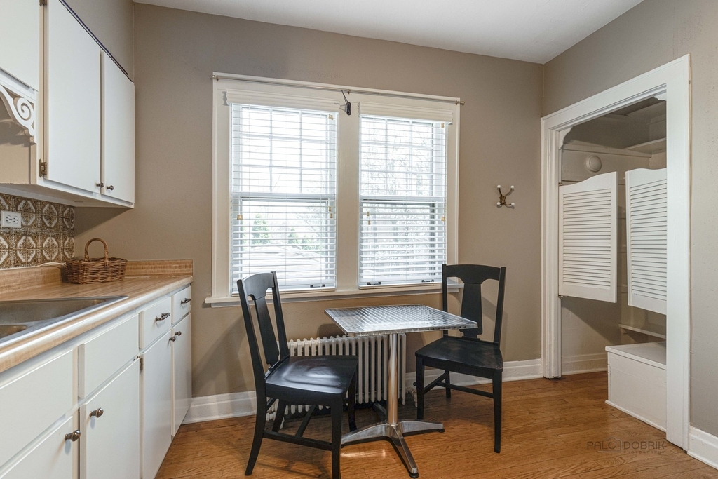 389 E Deerpath Road - Photo 16