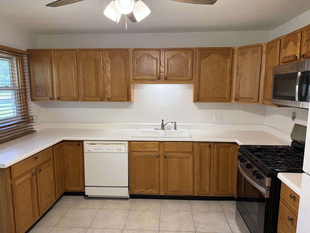 2507 Campbell Street - Photo 4