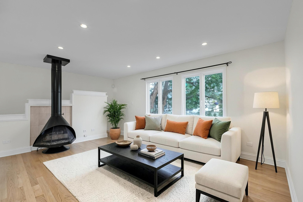 608 Inverrary Lane - Photo 2