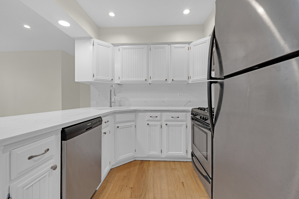 608 Inverrary Lane - Photo 6