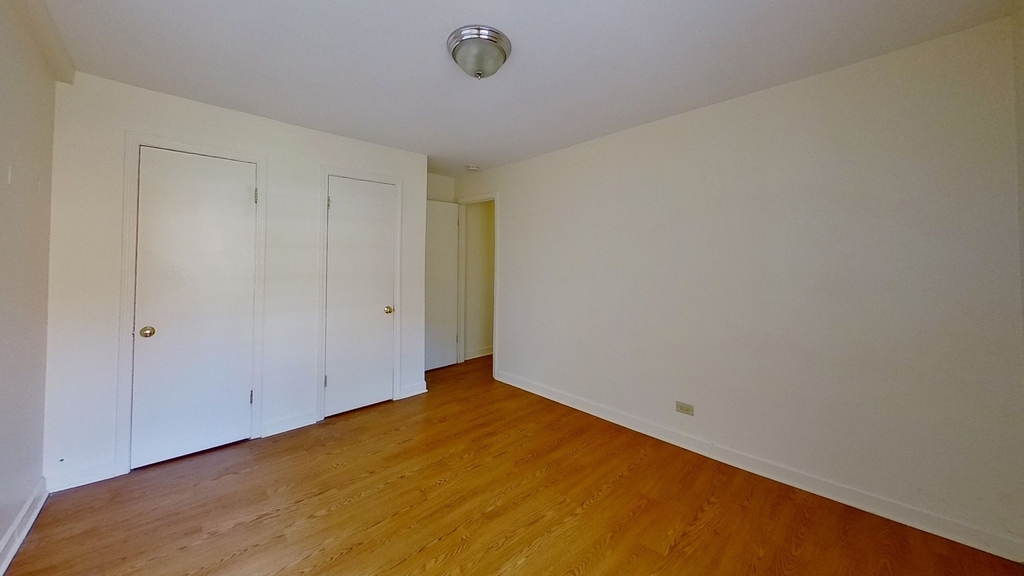 835 Mulford Street - Photo 9