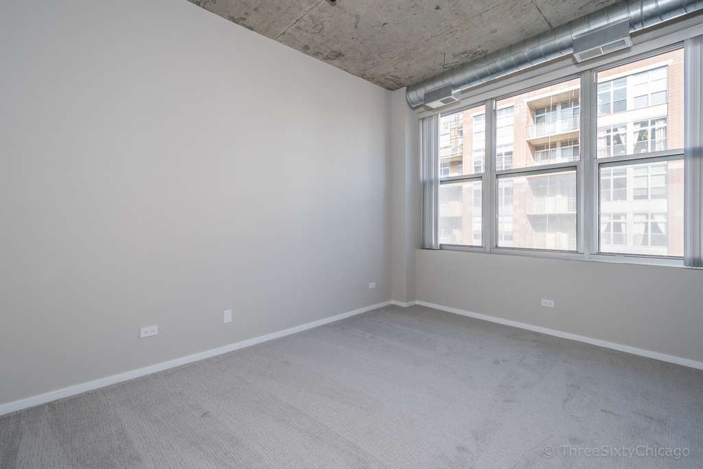 1000 W Adams Street - Photo 12