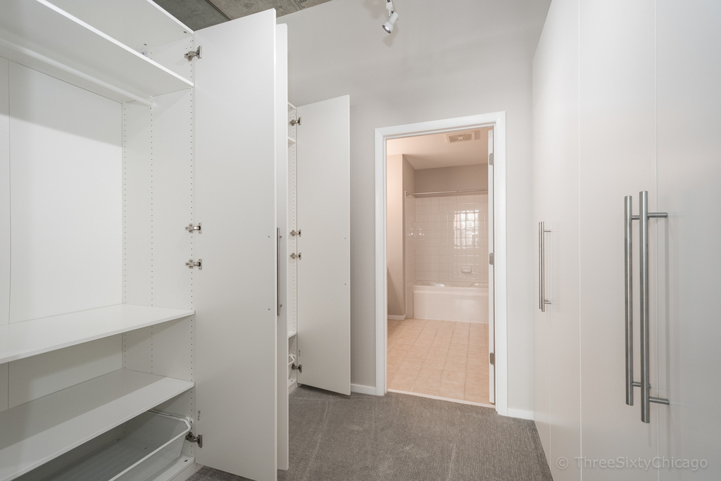 1000 W Adams Street - Photo 17