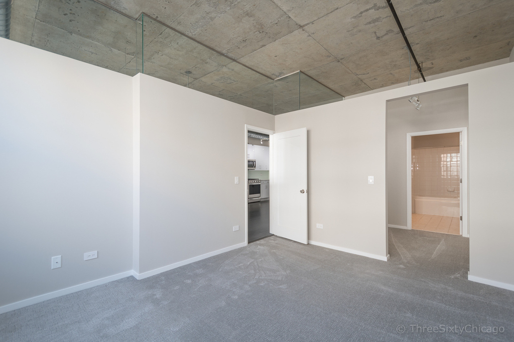 1000 W Adams Street - Photo 14