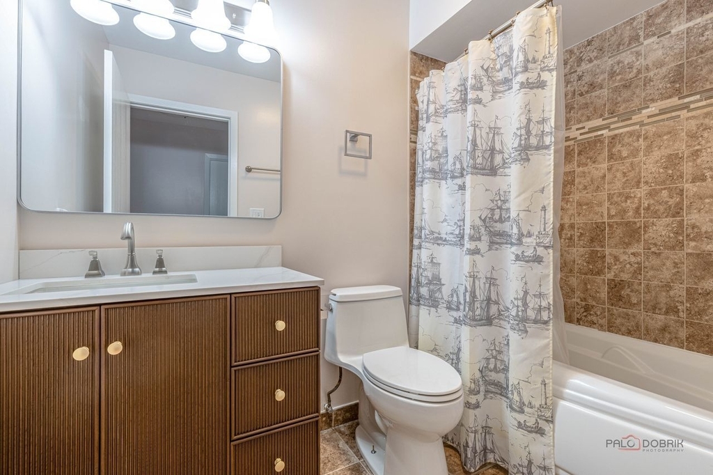1013 Sussex Drive - Photo 18
