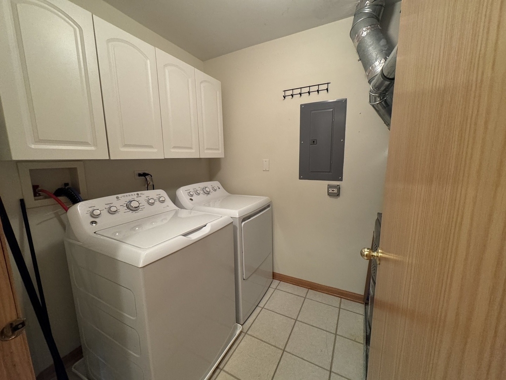 2268 Vanderbilt Drive - Photo 18