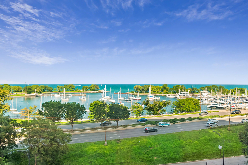 3200 N Lake Shore Drive - Photo 16