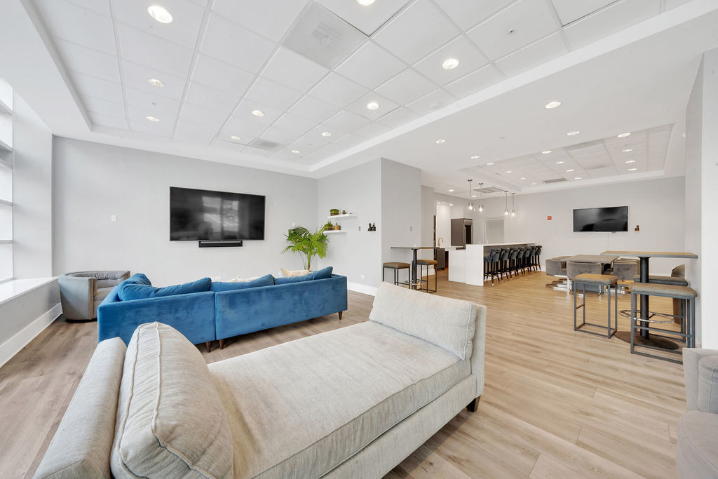 545 N Dearborn Street - Photo 36