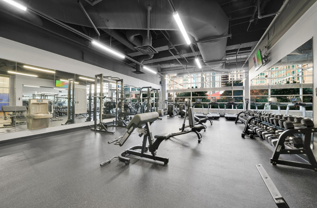 545 N Dearborn Street - Photo 25