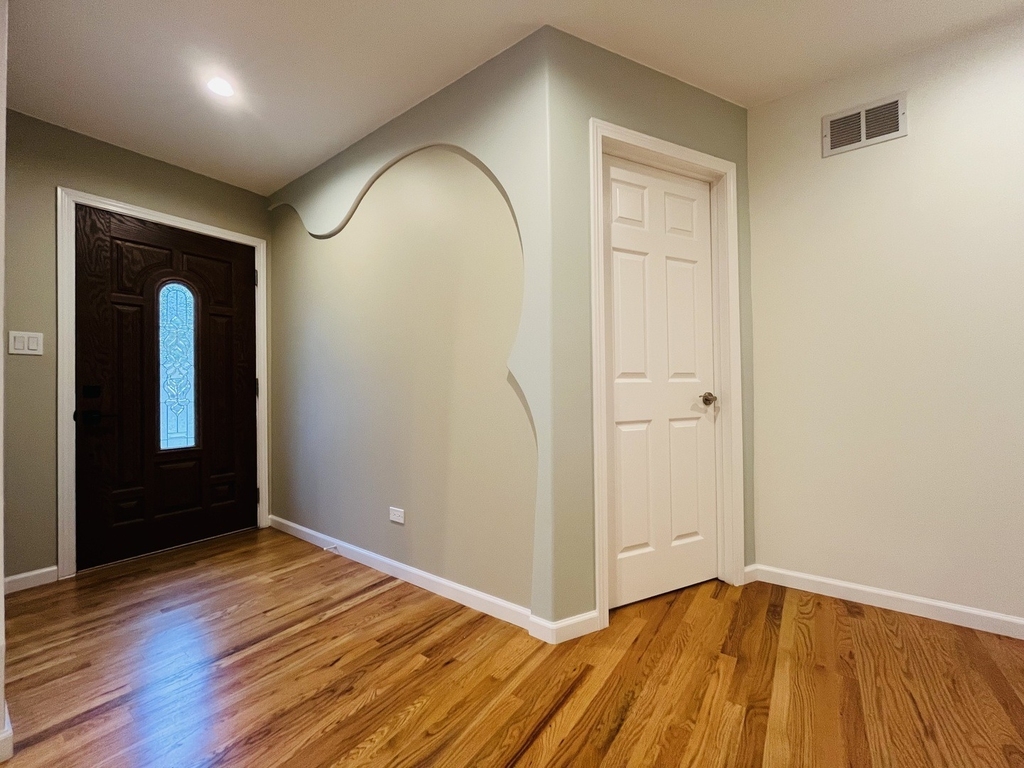 1101 Anthony Road - Photo 3