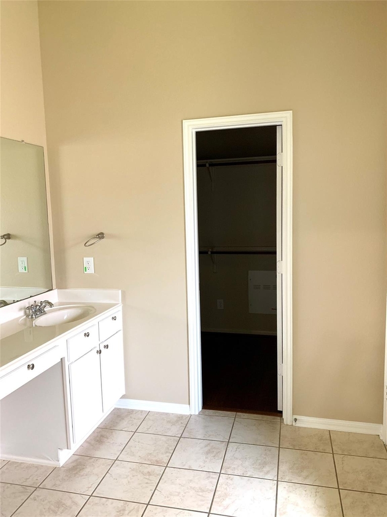 2822 Chalet Knolls Lane - Photo 24