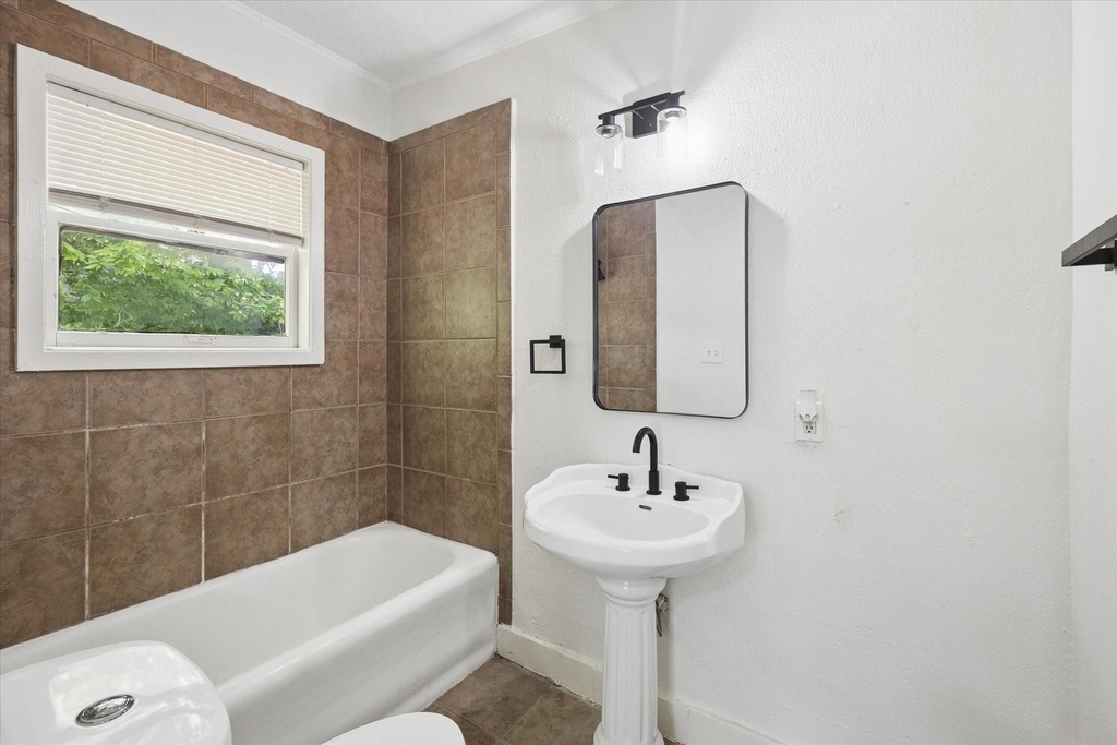 2701 Truxillo Street - Photo 11