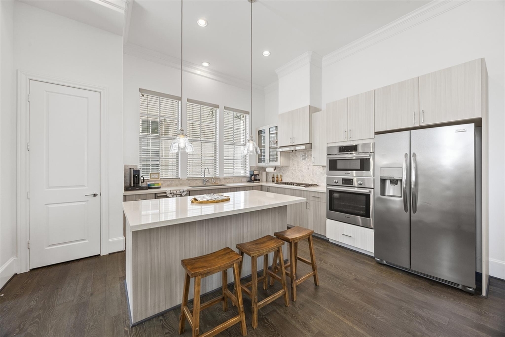 2506 Mckinney Street - Photo 6