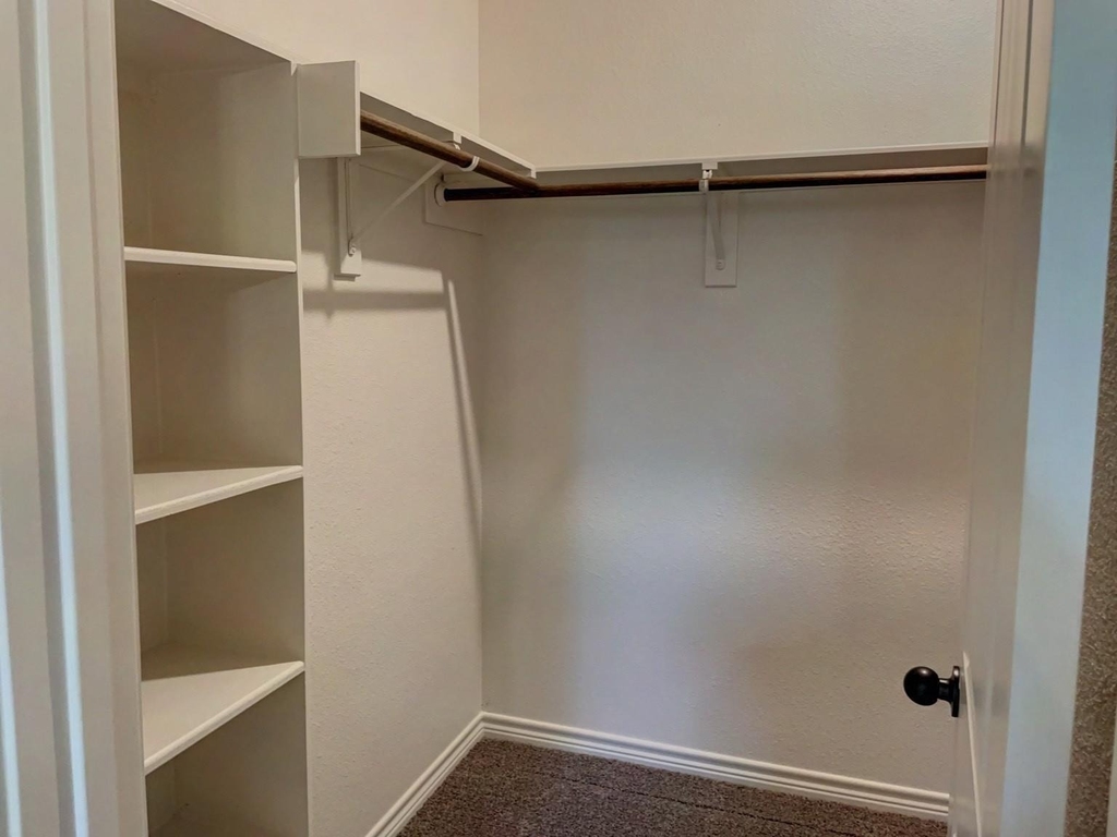 1131 Yaupon Drive - Photo 24