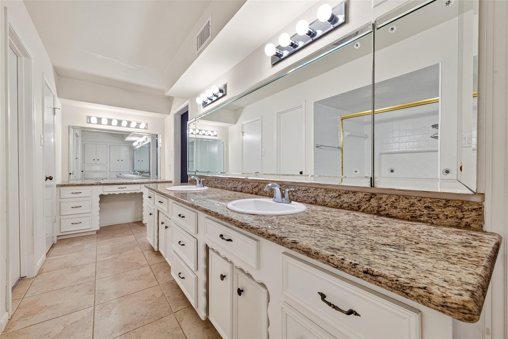 6222 Creekbend Drive - Photo 32