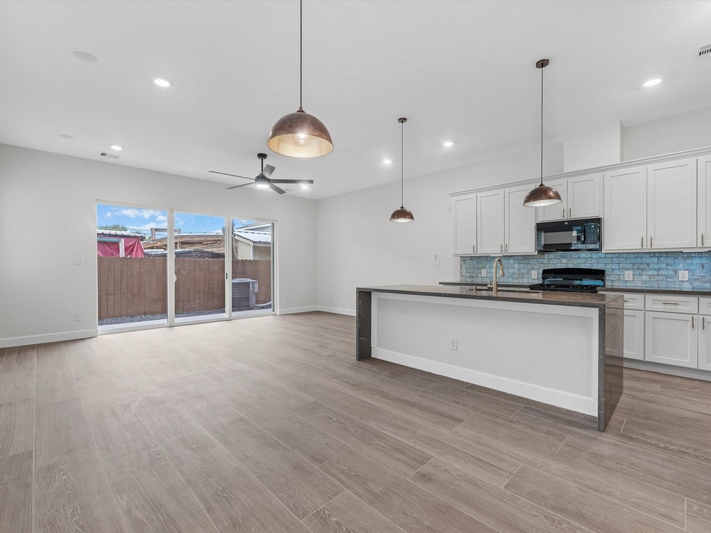 603 N Milby - Photo 4