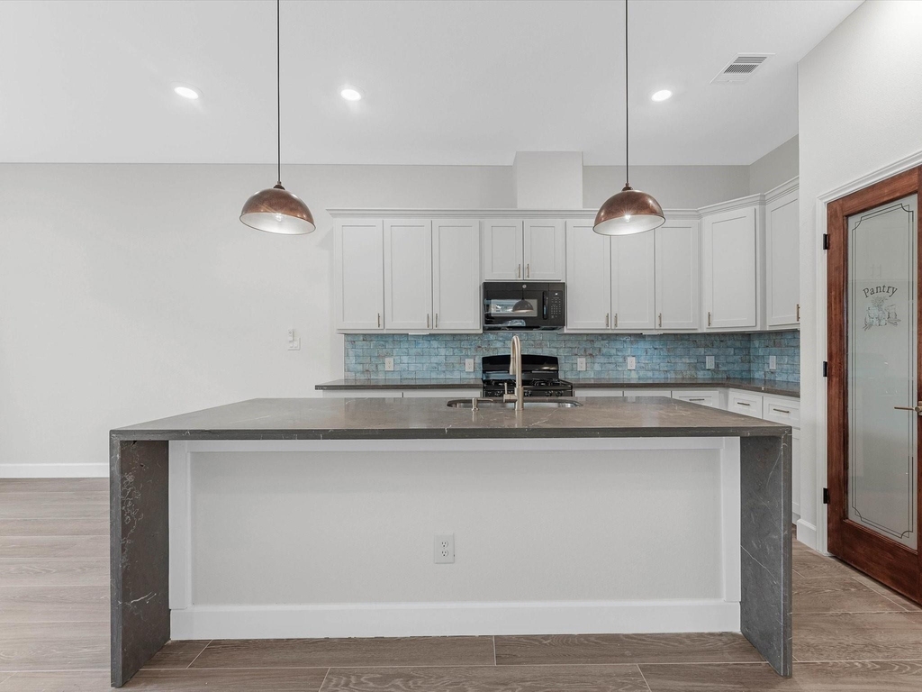 603 N Milby - Photo 9