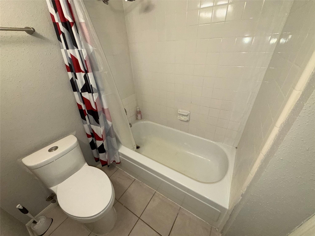 2120 El Paseo Street - Photo 20