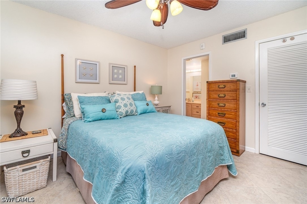3443 Gulf Shore Boulevard N - Photo 10