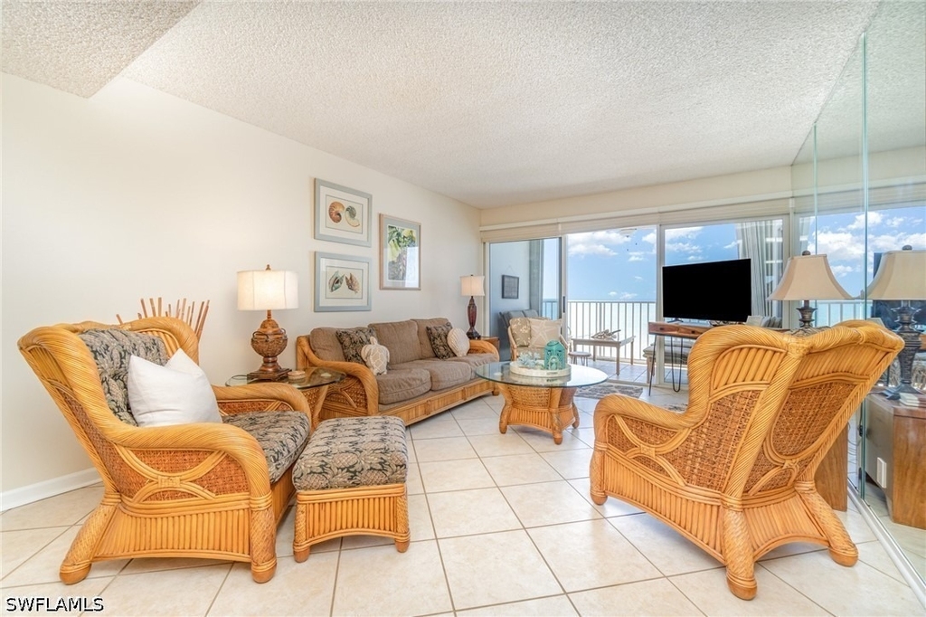 3443 Gulf Shore Boulevard N - Photo 1