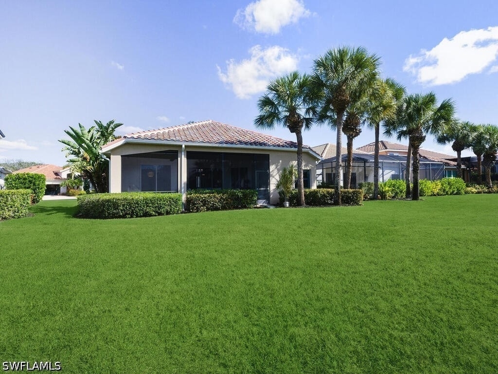 10000 Isola Way - Photo 13