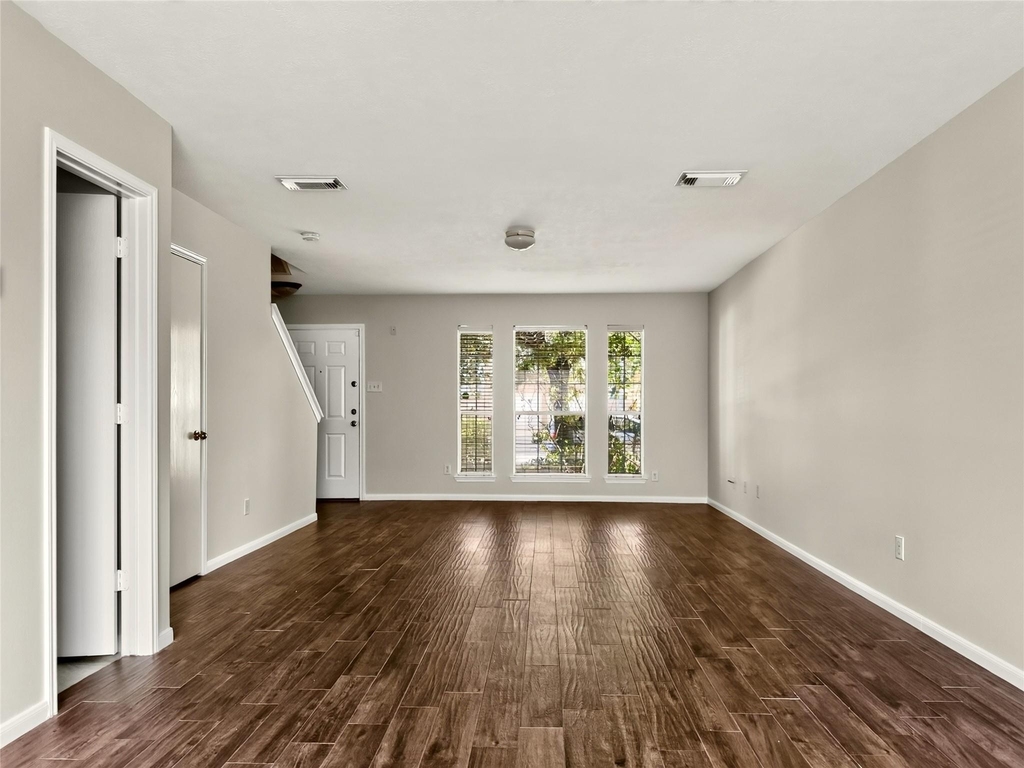 4914 Jasmine Meadows Lane - Photo 5