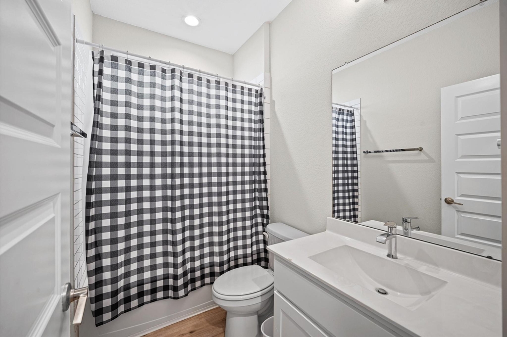 3042 Schultz Manor Lane - Photo 14
