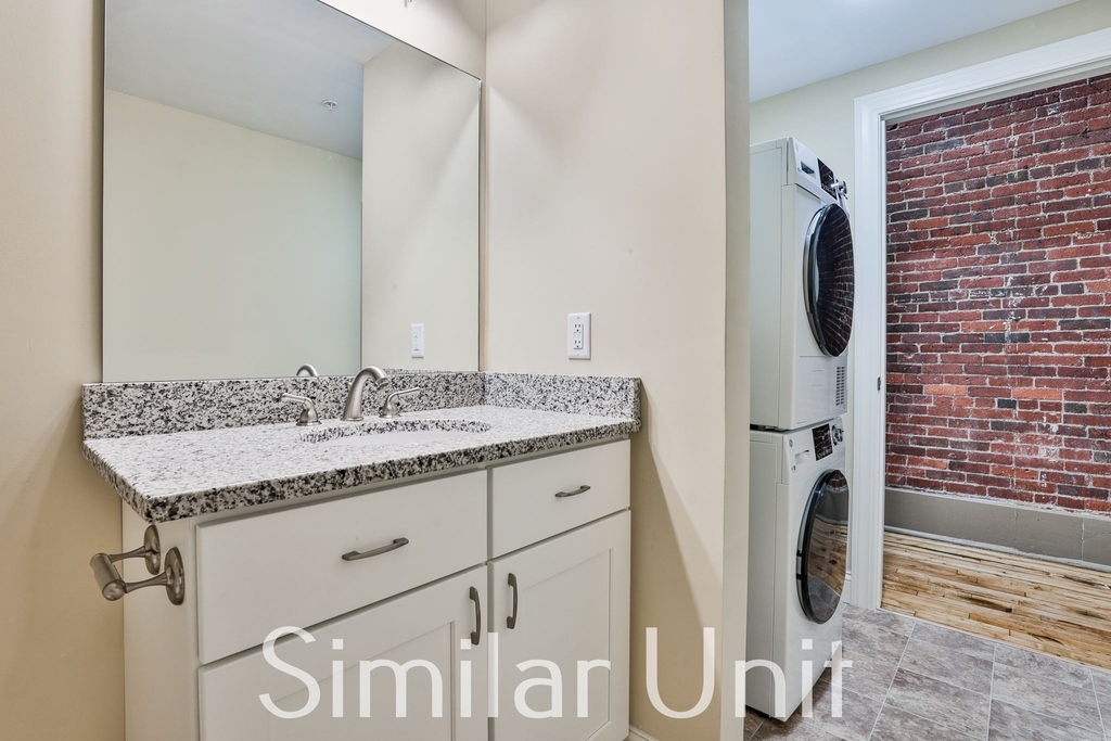 670 North Commercial - Photo 28