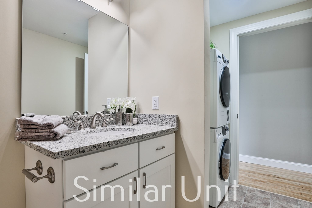 670 North Commercial - Photo 14