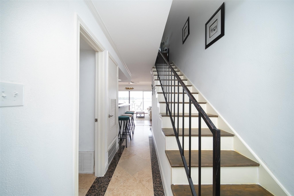7041 Kingston Cove Ln - Photo 15