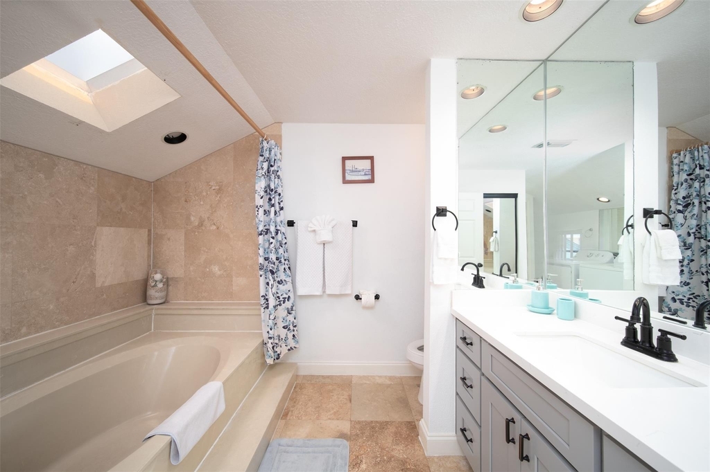 7041 Kingston Cove Ln - Photo 20