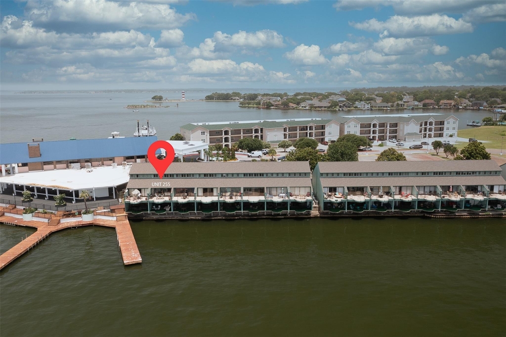 7041 Kingston Cove Ln - Photo 0