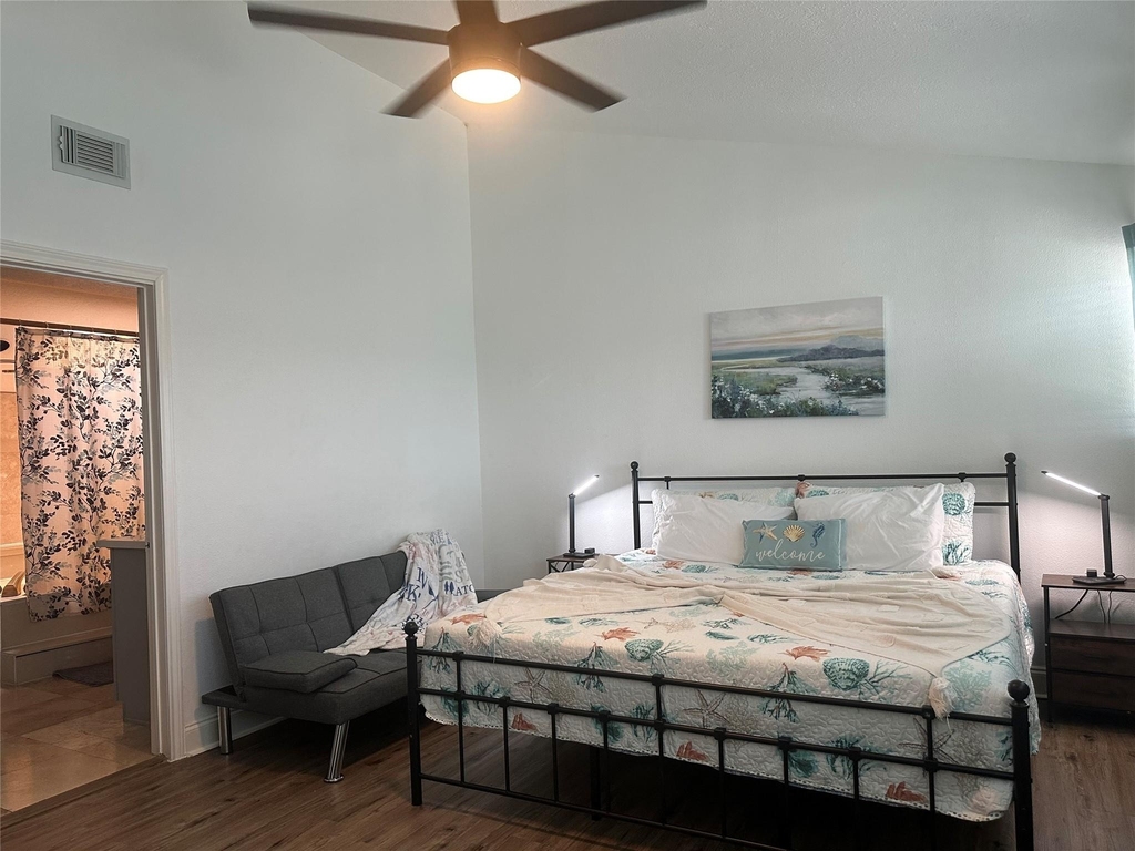 7041 Kingston Cove Ln - Photo 16