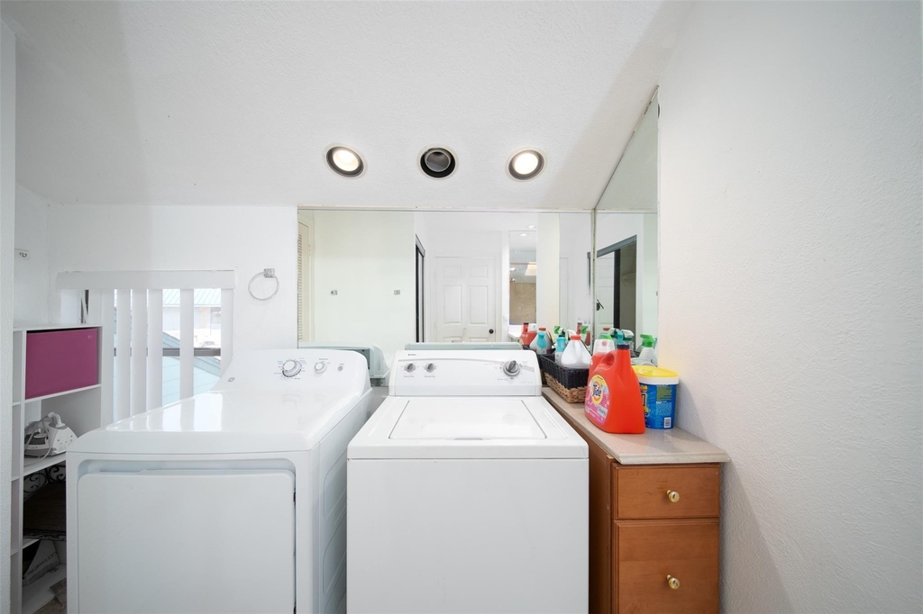 7041 Kingston Cove Ln - Photo 22