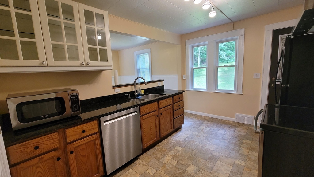 21 Beech - Photo 4