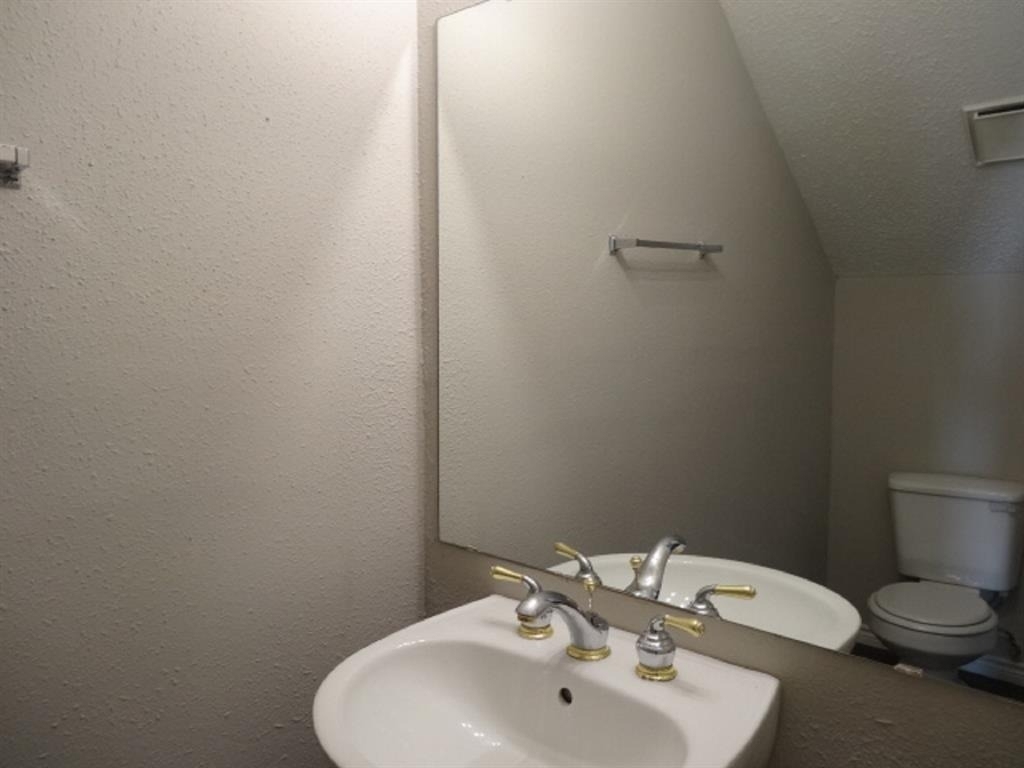 15521 Weldon Drive - Photo 6