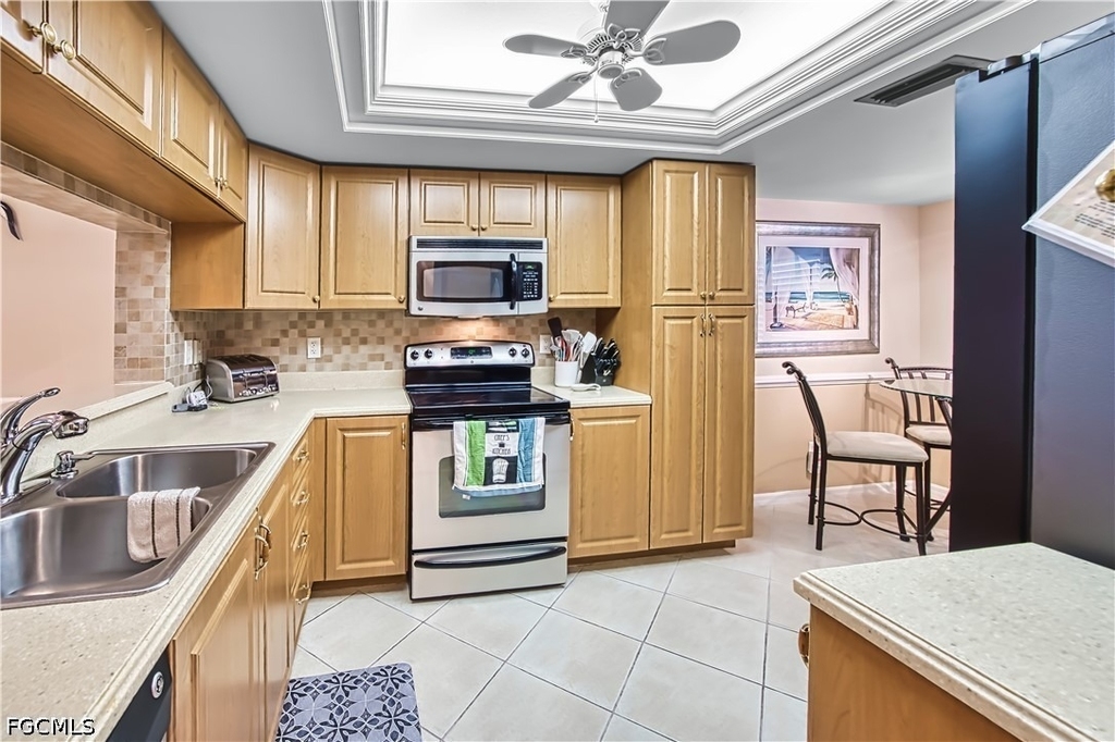 12581 Kelly Sands Way - Photo 19