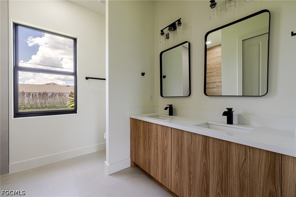 2705 Darlene Place - Photo 13