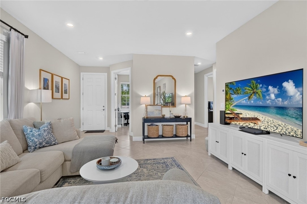 12056 Westmoreland Way - Photo 7