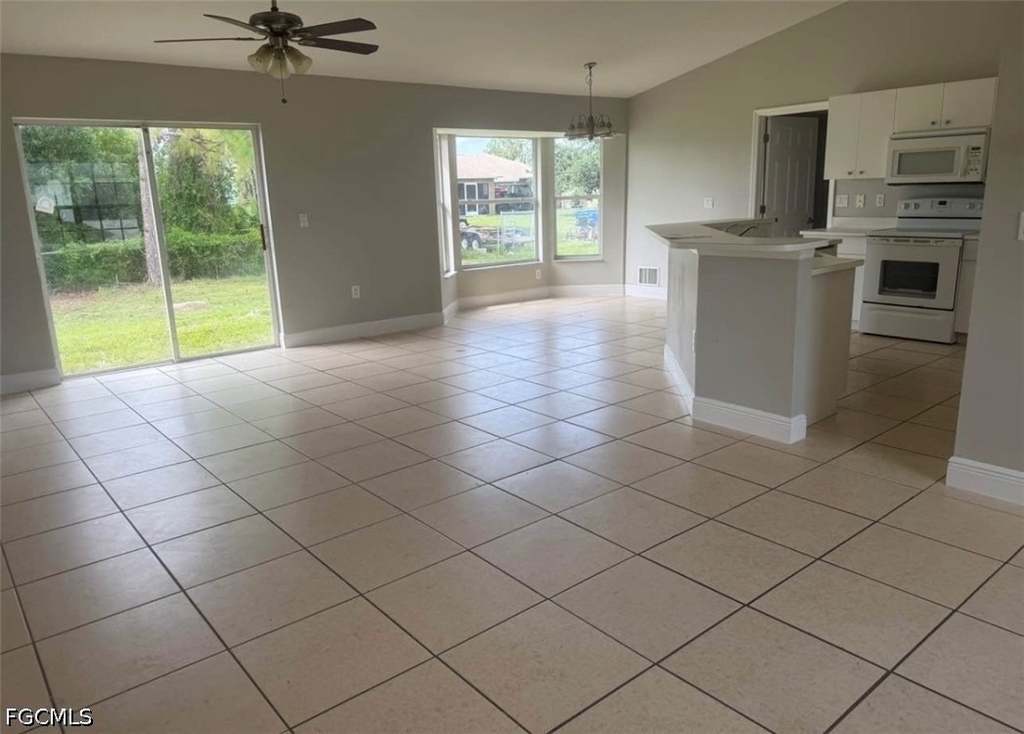 3606 30th Street Sw - Photo 1