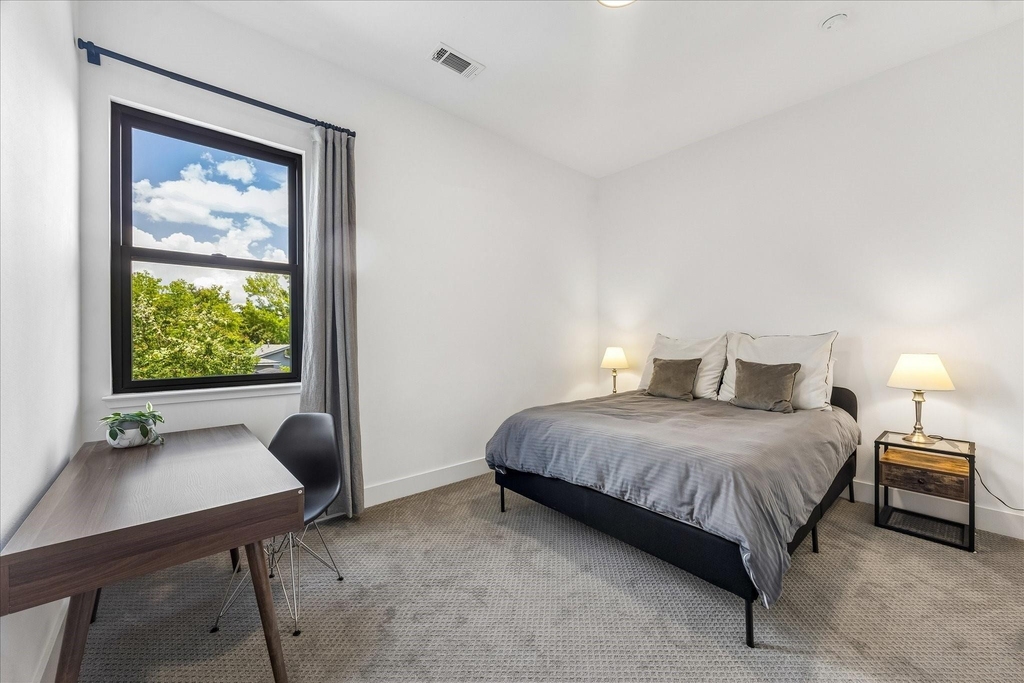 4008 Chapman Street - Photo 8
