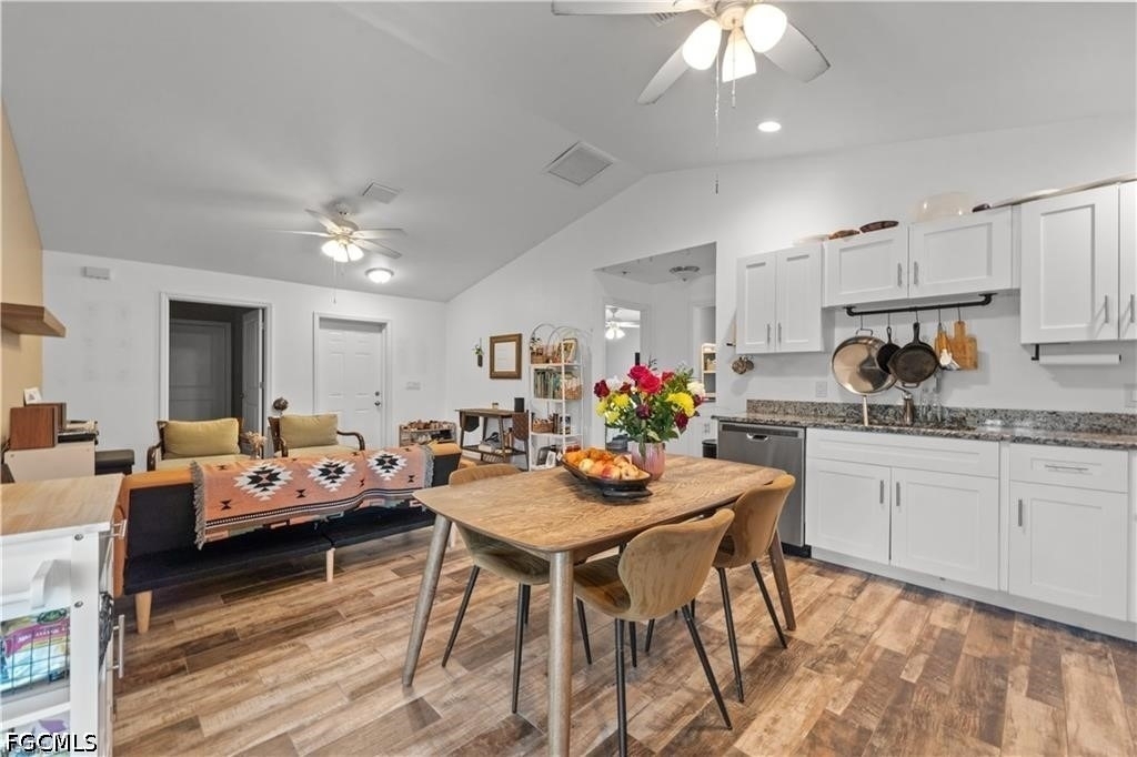 27433 Las Lomas Drive - Photo 5