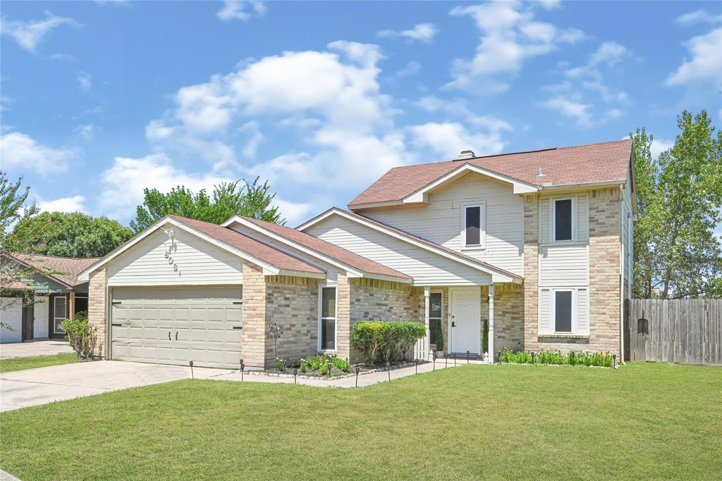8031 Summer Place Drive - Photo 1