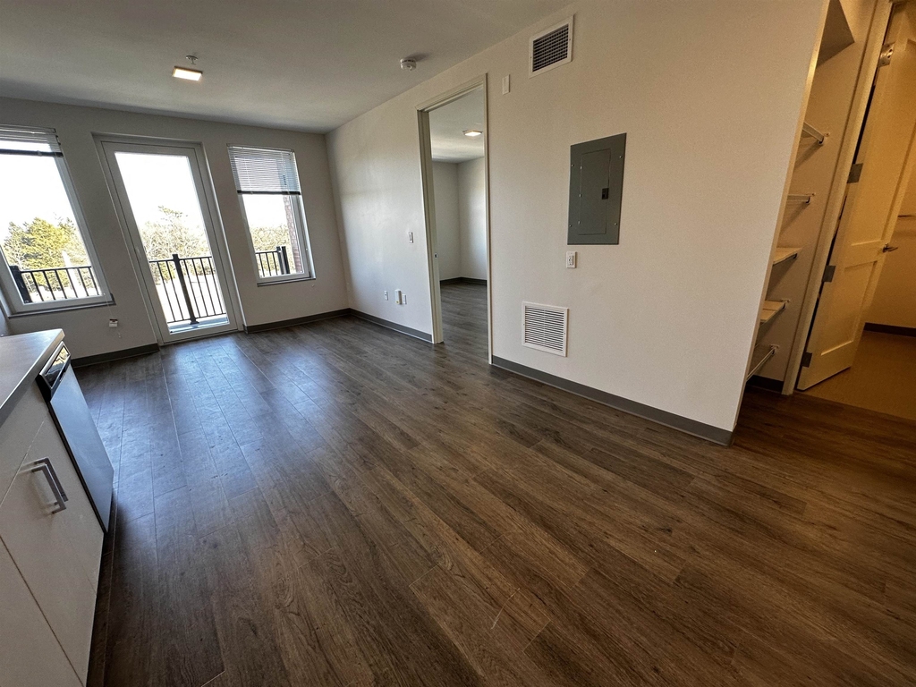 409 Elm - Photo 13