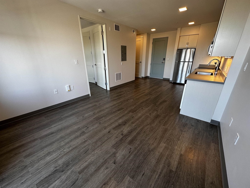 409 Elm - Photo 14
